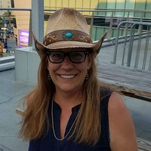 Meet your Posher, Robin